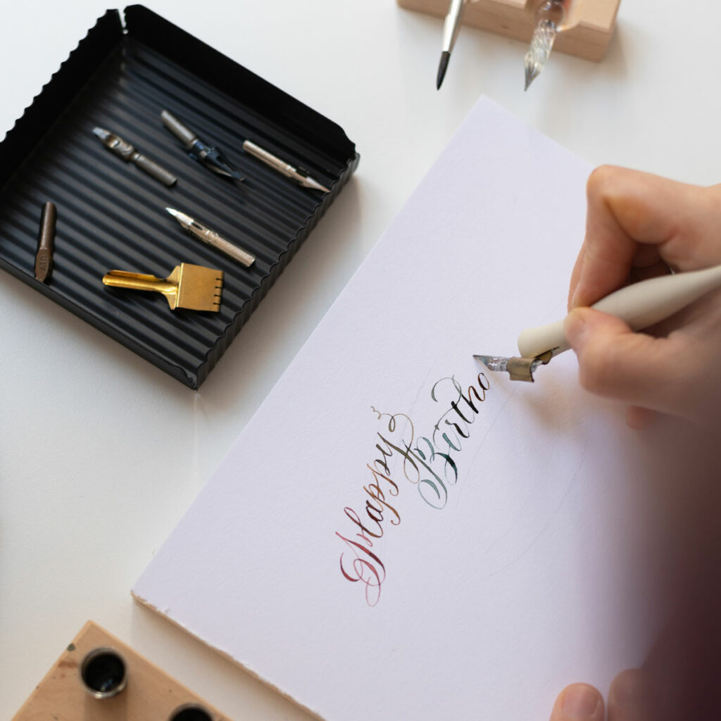 Kalligraphie: Fortgeschrittenen-Kurs mit Tintenfuchs Wien | Ocker Studio
