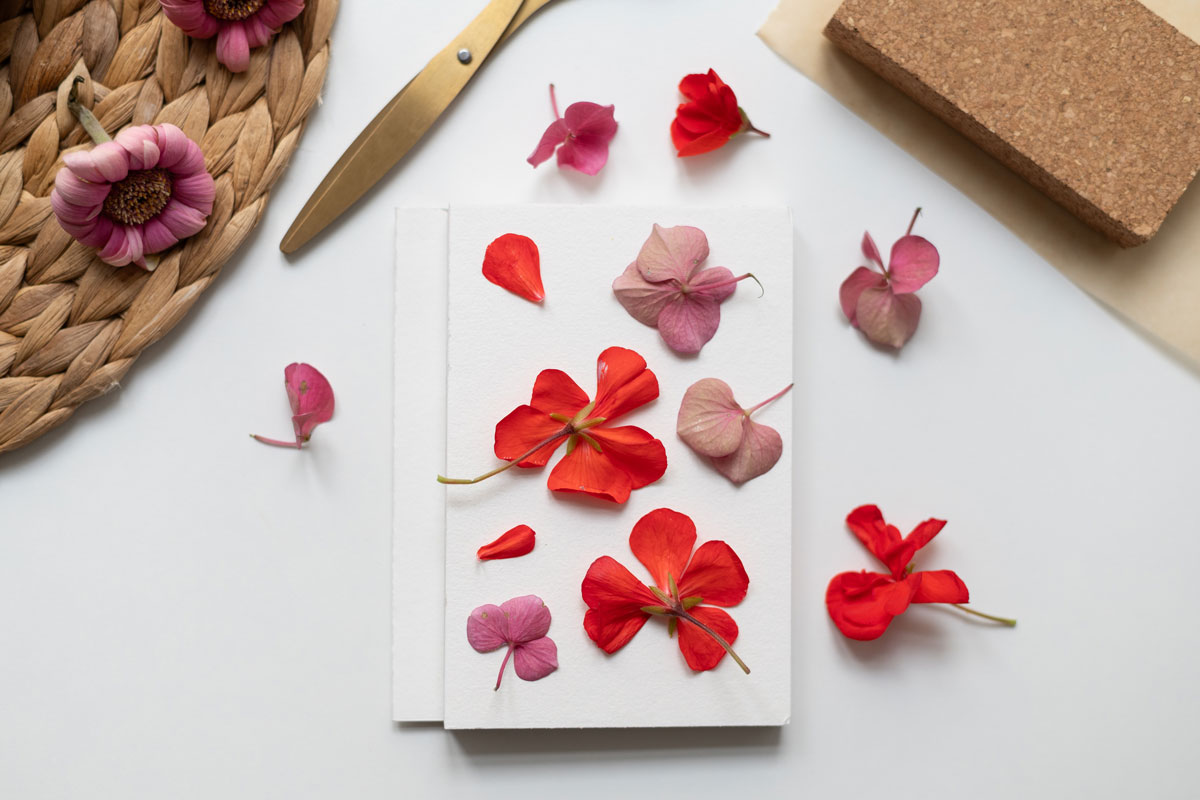 Blumendruck Flower Pounding DIY | Ocker Studio