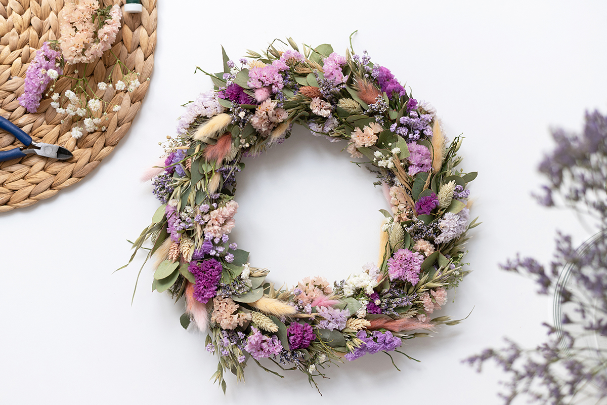 Wandkranz binden: DIY-Workshop | Ocker Studio