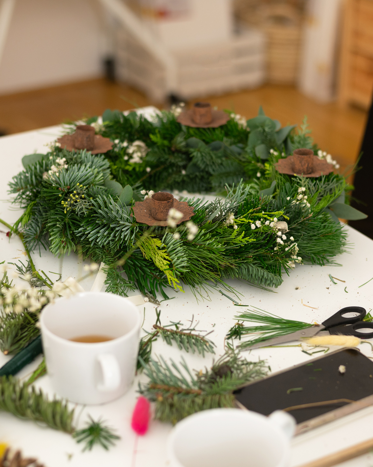 Adventskranz selbermachen Workshop Wien | Ocker Studio